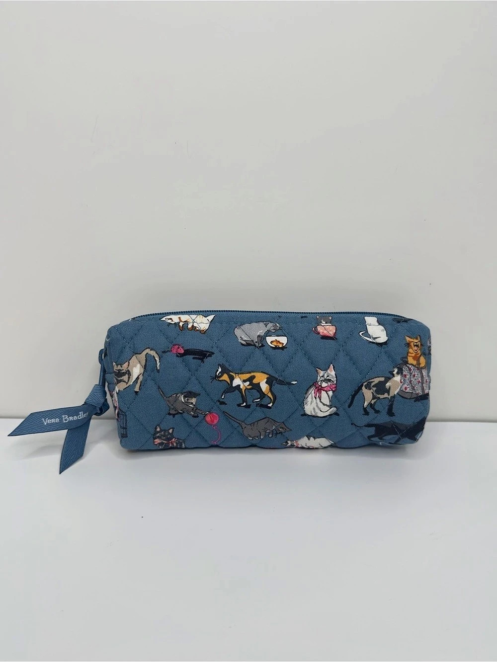 Vera Bradley Cats Meow Blue Quilted Cosmetic Makeup Bag Cat Print NWOT